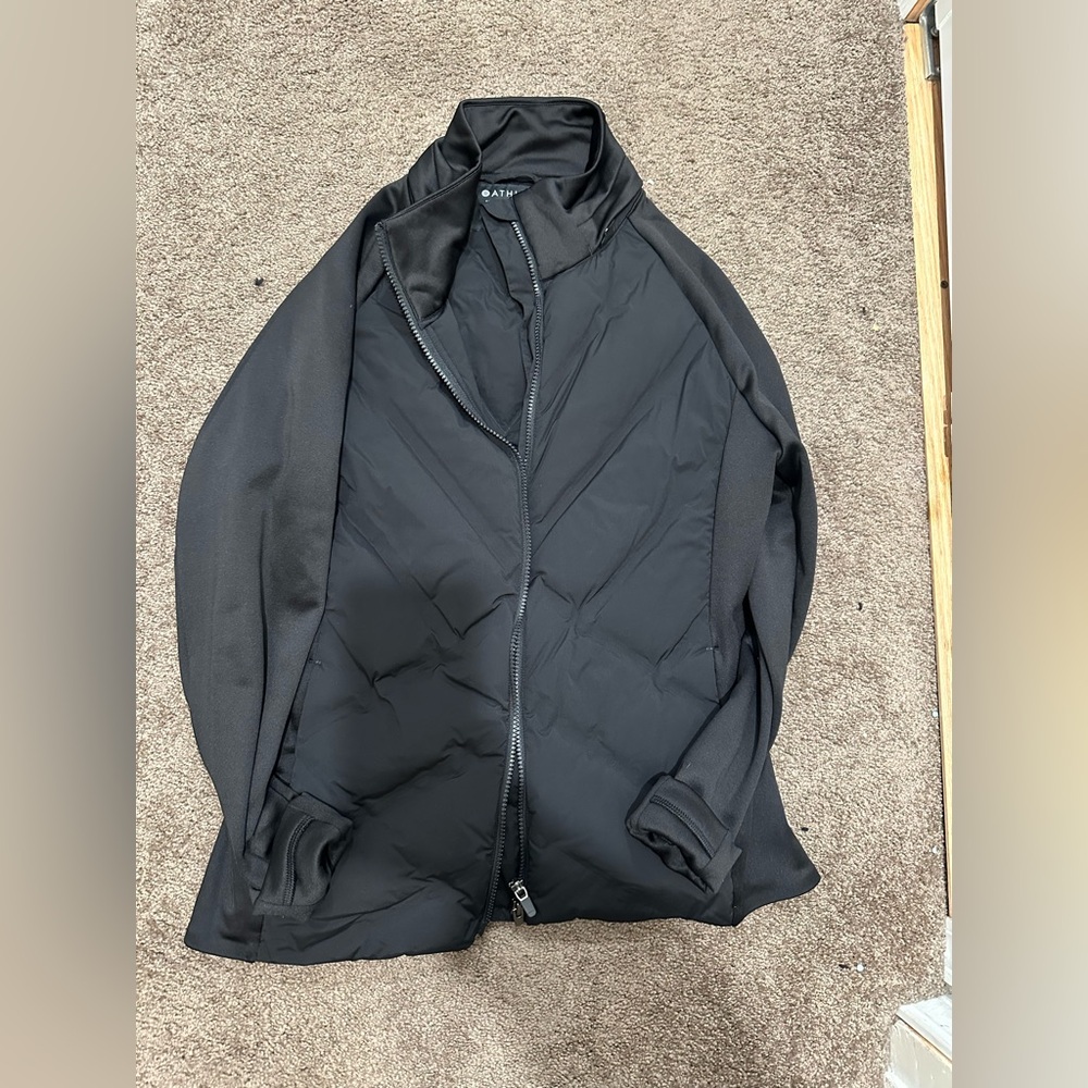 Athleta Women's Inlet Black Puffer Jacket